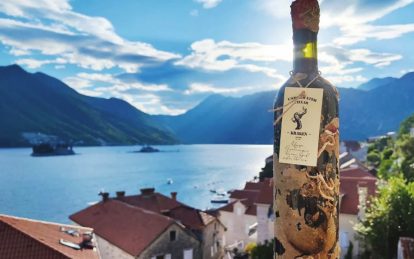 underwater wine kotor. Underwater wine tasting in Boka Bay